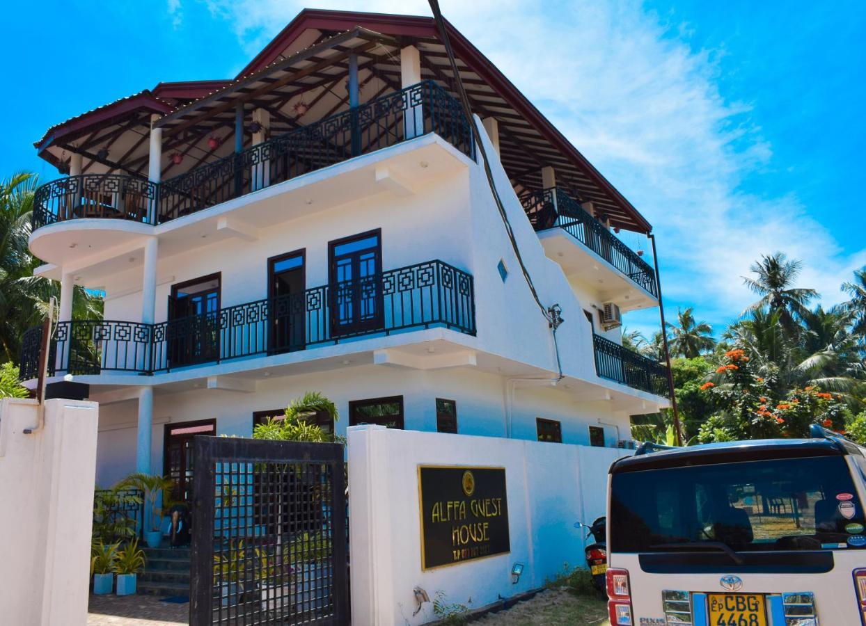 Alffa Guest Inn Trincomalee Exterior foto